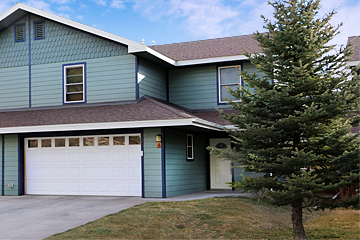 Durango real estate sitting just minutes from downtown Durango and Fort Lewis College this wonderful Durango townhome for sale